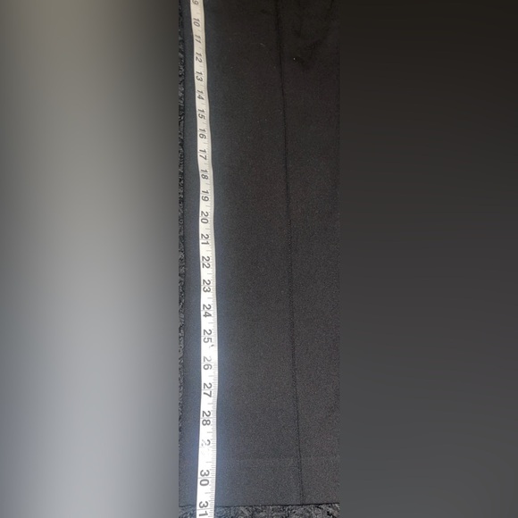 Ann Taylor Black Trouser Dress Pants Size 8 Classic Straight Leg - Picture 4 of 8